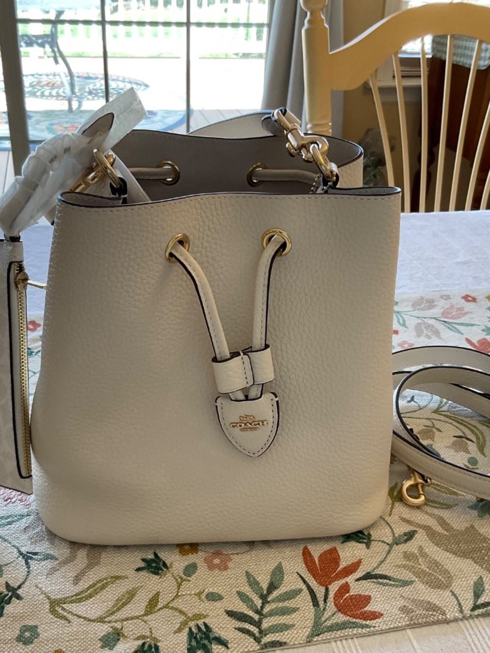 Rowan Bucket Bag - Picture 7 of 13
